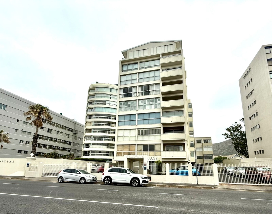 To Let 1 Bedroom Property for Rent in Mouille Point Western Cape